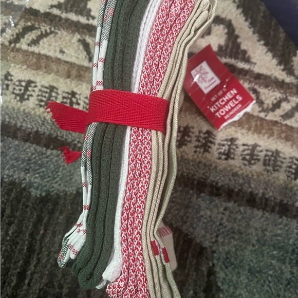 Christmas hand towels - Picture 3 of 6